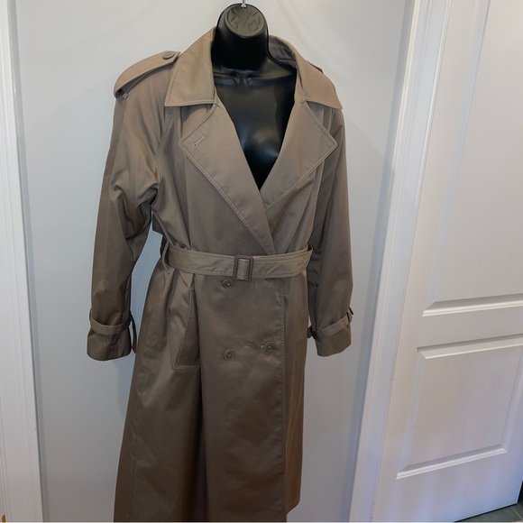 Women’s John Weitz winter trenchcoat - Picture 5 of 8